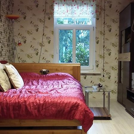 Small And Cozy Studio Apartment Riga Exterior photo