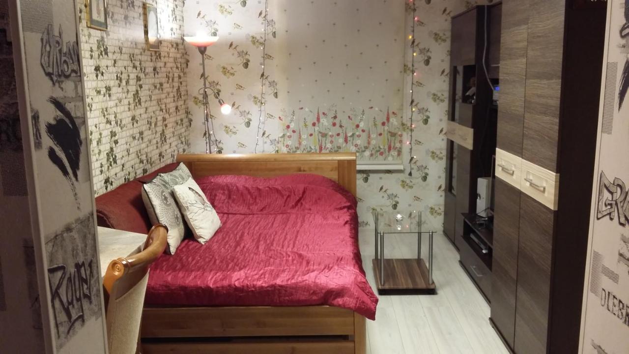 Small And Cozy Studio Apartment Riga Exterior photo